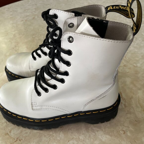 Dr. Martens Sz 8 Womens Jadon White Leather Platform Boot Lace Up Zip IN - Picture 3 of 13